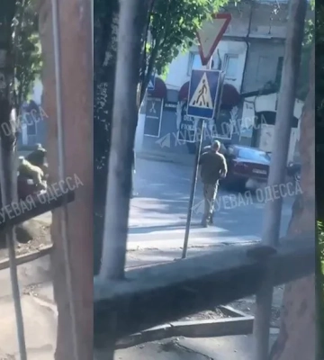 В Одессе водитель прокатил работников ТЦК на капоте автомобиля