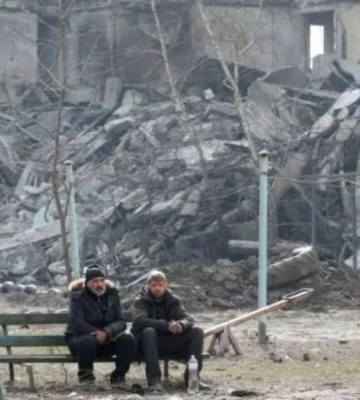 Россияне присваивают тысячи "ничейных" квартир в оккупированном Мариуполе: местные начали получать угрозы