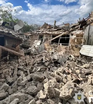Вчера россияне попали в жилые кварталы Херсона и окрестностей, есть жертвы