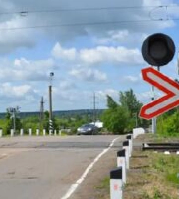 У Полтаві перекриють два залізничні переїзди