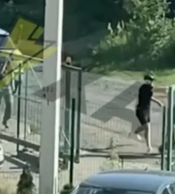 У Луцьку на працівників ТЦК напав молодик з балончиком (відео)