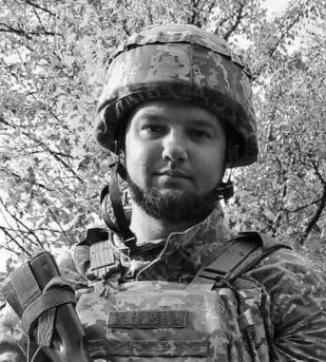 У Черкасах попрощалися з полеглим воїном, який раніше працював на заводі “Бондан”