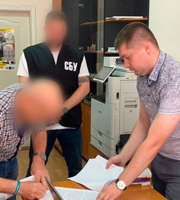 На Полтавщині затримали лікарів, які підроблювали документи ВЛК