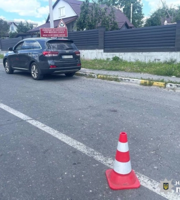 Взорвал гранату: в Буче мужчина захватил авто с водителем, чтобы доехать до Беларуси (видео)
