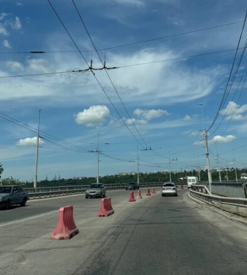 У Запоріжжі на два дні перекриють проїзд по греблі ДніпроГЕС