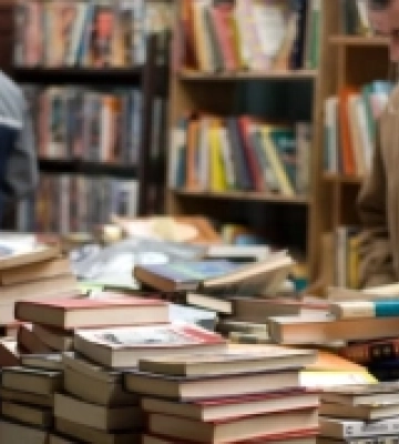 У Рівному закликають подарувати книги воїнам на лікуванні