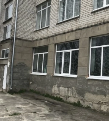 На Житомирщині за підтримки ПРООН відновлюють пошкоджений обстрілами ліцей
