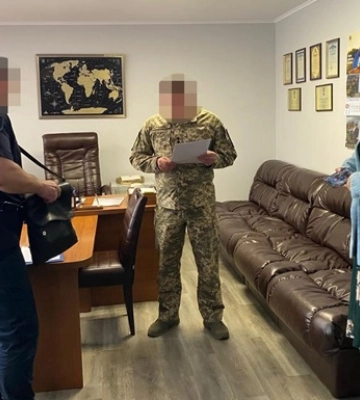 Викрито військового посадовця, що привласнив виділені на оборону 10 млн