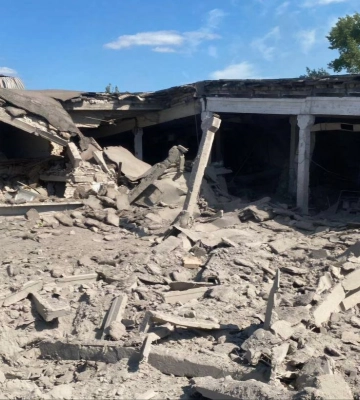 Пообіді ворог поцілив ракетою по продовольчому складу у Кривому Розі: ситуація в регіоні станом на вечір