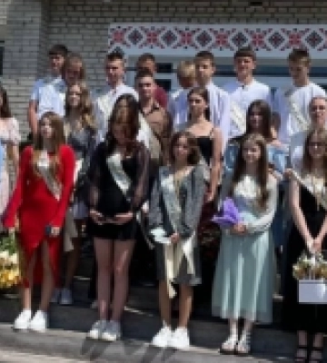 Троє випускників Світязького ліцею на Волині отримали медалі