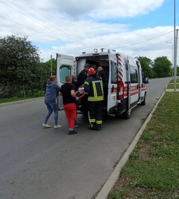 ДТП на Волині: рятувальники визволяли жінку з розбитої автівки