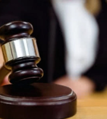 У Вараші суд виправдав ексдиректора комунального підприємства, якому інкримінували хабар