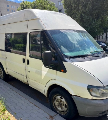 Одне авто обікрав, інше — викрав. Мешканця Хмельниччини затримали у Рівному