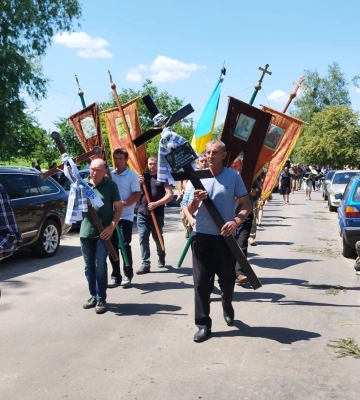 На Поліссі прощались з земляком, який загинув під Авдіївкою