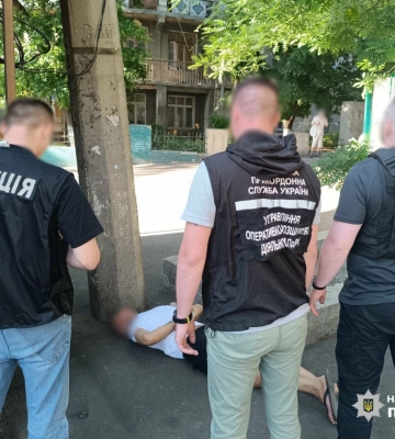 2500 доларів за маршрут до сусідньої країни: на Одещині затримали організатора незаконного перетину  кордону