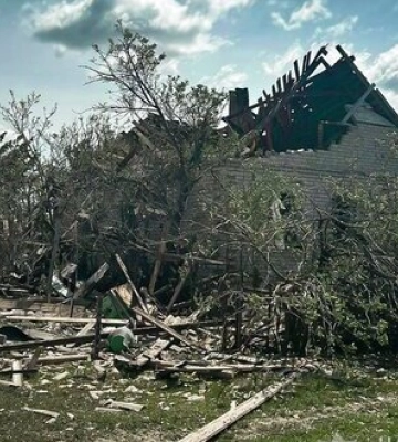 Наслідки ворожих обстрілів Запорізької області: одна людина загинула, двоє поранених. ФОТОрепортаж