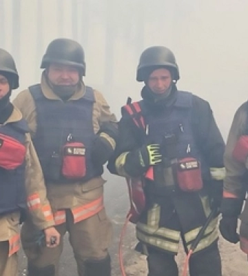 Обстріл – загоряння – виїзд: як рятувальники з Волині працюють на Донеччині 