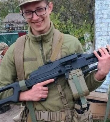 У Дарницькому районі Києва через зачіску побили ветерана. Поліція відкрила кримінальну справу. ФОТО
