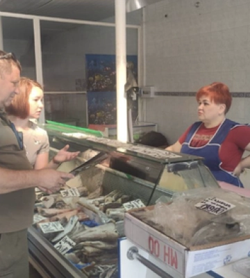 Патруль ринків Полтави: Держпродспоживслужба виявила порушення щодо продажу риби