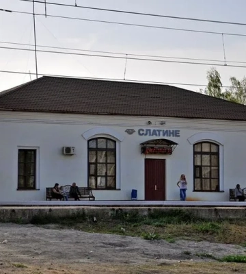 Враг нанес авиаудар по Слатино на Харьковщине