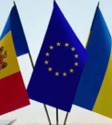 Посли ЄС погодили рамки переговорів про вступ України та Молдови