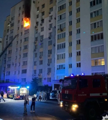 У передмісті Києва у квартирі вибухнув акумулятор: чоловік отримав опіки