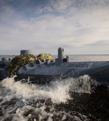 Sea Baby уразили 4 російських кораблі завдяки дистанційному мінуванню: деталі спецоперацій