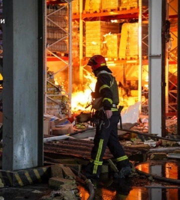 В Одесі ліквідували масштабну пожежу після російської ракетної атаки