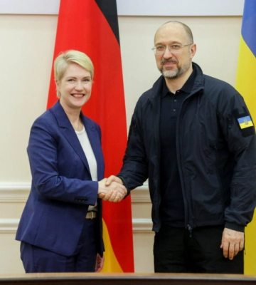 Шмигаль обговорив із президенткою Бундесрату децентралізацію української енергосистеми