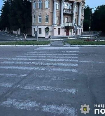 У Первомайську 73-річний водій збив дитину на переході і втік з місця події