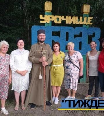 З Трійцею! Благочинний Тростянецького округу за день провів три святкових богослужіння