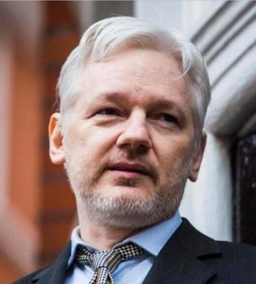 Крупнейший скандал в истории: основатель WikiLeaks Джулиан Ассанж признал вину и вышел на свободу Крупнейший скандал в истории: основатель WikiLeaks Джулиан Ассанж признал вину и вышел на свободу