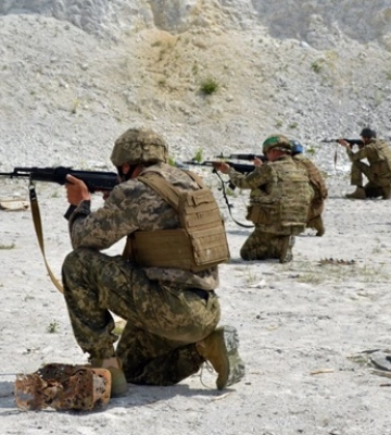 Студенти-чоловіки пройдуть загальновійськову підготовку - постанова Кабміну