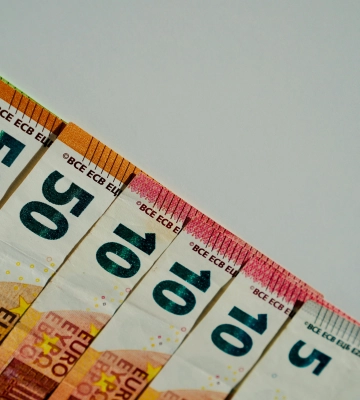 Долара по 40 грн вже не буде. Аналітики погіршили прогноз курсу — до чого готуватися