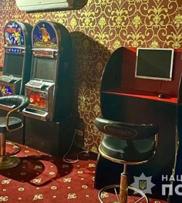 У Дніпрі повідомили про підозру групі людей, які організували азартні ігри