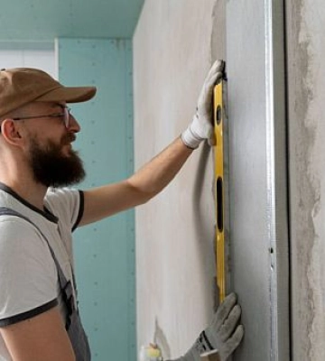 Робота у Кривому Розі з зарплатою до 23 000 гривень: які вакансії пропонують у сфері будівництва