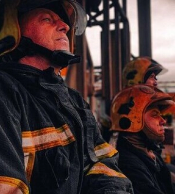 Ліквідовано пожежу на промпідприємстві на Київщині, спричинену ворожою атакою у ніч на 12 червня. ФОТО