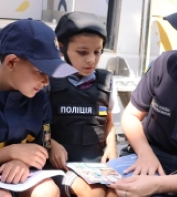 У Миколаєві відбулася інформаційна кампанія для дітей «Літні пригоди без шкоди»
