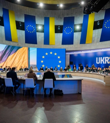 ЄС почав переговори про членство з Україною