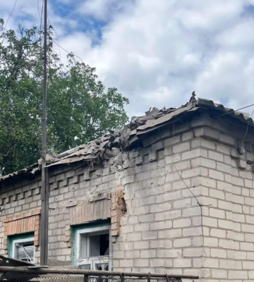 Війська рф атакували Дніпропетровщину дронами та артилерію: пошкоджені газогони