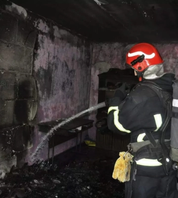 На пожежі у Кропивницькому травмувалася жінка