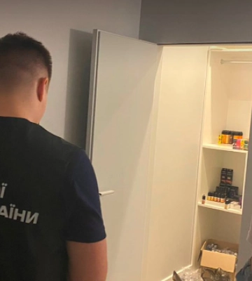 БЕБ вилучило у одеських торгівців електронними сигаретами товар на 3,2 мільйона