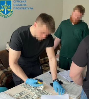 Находил в уклонистов «заболевания»: в Сумской области будут судить заведующего отделением больницы