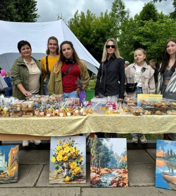 На Рівненщині відбувся благодійний ярмарок на підтримку наших воїнів