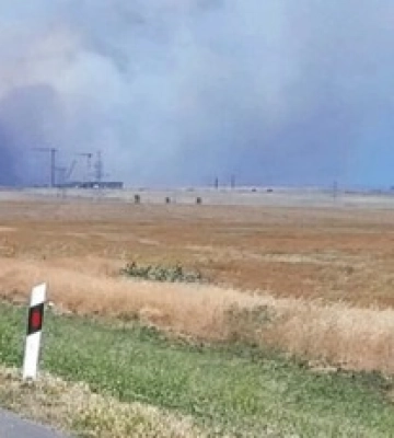 В Крыму пожар на территории военного полигона