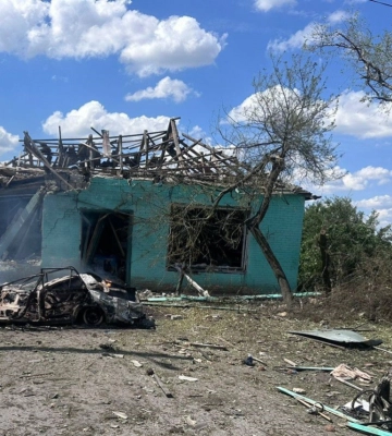 В Донецкой области волонтеры из Литвы попали под обстрел: пятеро раненых