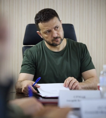 Зеленський у Донецькій області представив нового командувача Об’єднаних сил ЗСУ Гнатова