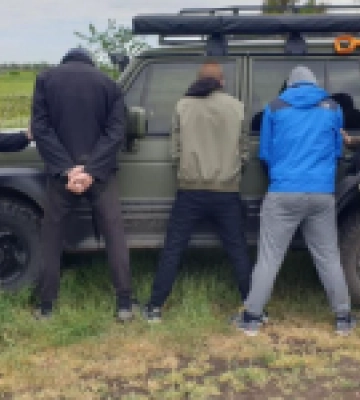 СБУ викрила мережу ділків, які продавали трофейну зброю криміналітету