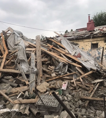 Армія РФ завдала авіаудару по Дергачах на Харківщині, дев&#039;ятеро постраждалих
