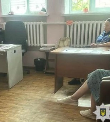 В Киеве подросток ударил беспомощного пенсионера: что говорят в полиции